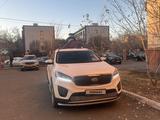 Kia Sorento 2016 годаfor11 500 000 тг. в Атырау – фото 2