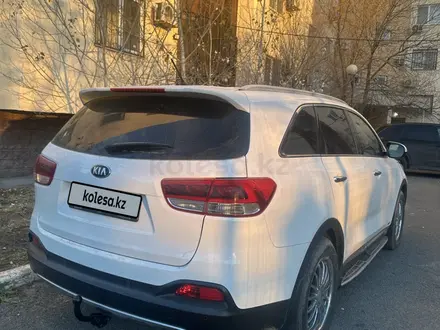 Kia Sorento 2016 года за 11 500 000 тг. в Атырау – фото 3