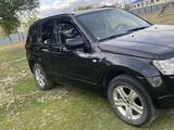 Suzuki Grand Vitara 2007 годаүшін4 500 000 тг. в Сатпаев – фото 4