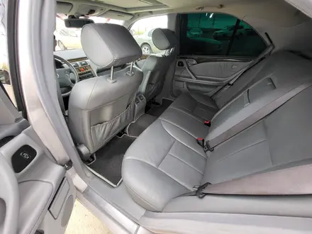 Mercedes-Benz E 320 2002 года за 4 700 000 тг. в Актау – фото 27