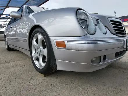 Mercedes-Benz E 320 2002 года за 4 700 000 тг. в Актау