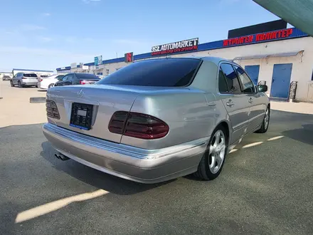 Mercedes-Benz E 320 2002 года за 4 700 000 тг. в Актау – фото 4