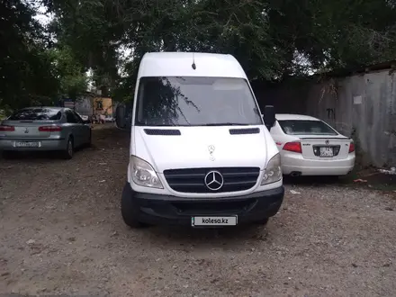 Mercedes-Benz Sprinter 2009 года за 11 500 000 тг. в Алматы – фото 2