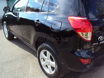 Toyota RAV4 2006 года за 7 300 000 тг. в Алматы – фото 9