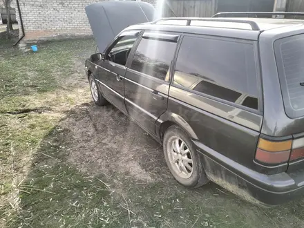 Volkswagen Passat 1993 года за 1 850 000 тг. в Макинск – фото 2