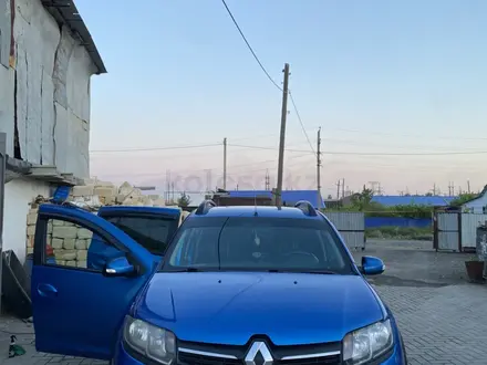 Renault Sandero Stepway 2016 года за 4 100 000 тг. в Актобе – фото 3