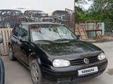 Volkswagen Golf 1998 года за 1 800 000 тг. в Караганда