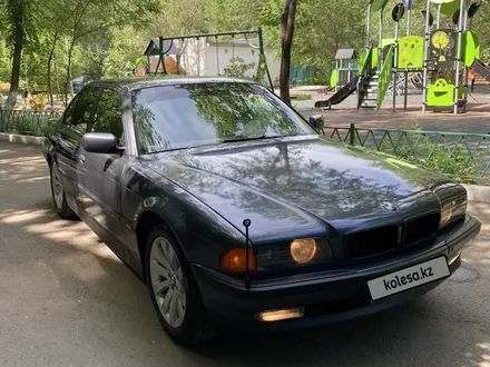 BMW 728 1997 года за 3 900 000 тг. в Астана – фото 3
