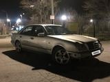 Mercedes-Benz E 300 1997 годаfor1 500 000 тг. в Атбасар – фото 3