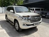 Toyota Land Cruiser 2020 годаfor39 900 000 тг. в Алматы – фото 3