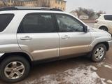 Kia Sportage 2010 года за 3 500 000 тг. в Атырау – фото 4