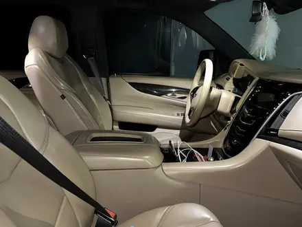Cadillac Escalade 2019 года за 35 500 000 тг. в Алматы – фото 17