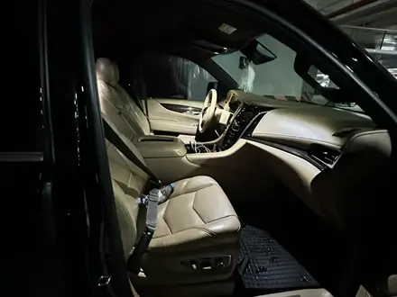 Cadillac Escalade 2019 года за 35 500 000 тг. в Алматы – фото 20