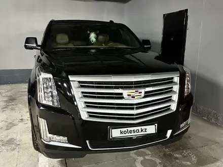 Cadillac Escalade 2019 года за 35 500 000 тг. в Алматы – фото 9