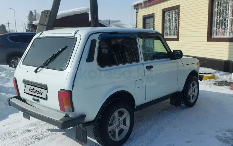 ВАЗ (Lada) Lada 2121 2015 годаfor3 700 000 тг. в Усть-Каменогорск