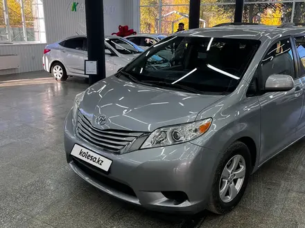 Toyota Sienna 2015 года за 13 500 000 тг. в Астана – фото 2