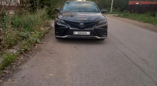 Toyota Camry 2022 года за 13 500 000 тг. в Усть-Каменогорск