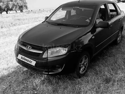 ВАЗ (Lada) Granta 2190 2014 года за 2 300 000 тг. в Атырау – фото 3