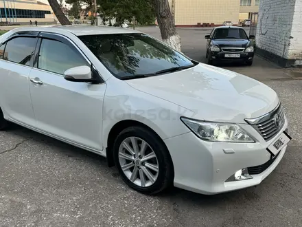 Toyota Camry 2011 года за 9 300 000 тг. в Павлодар – фото 2