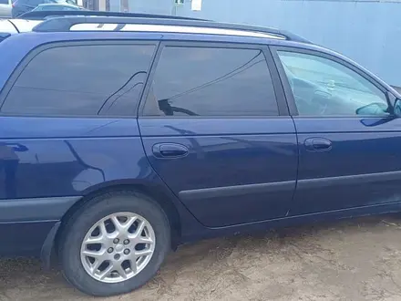 Toyota Avensis 2001 года за 3 300 000 тг. в Павлодар – фото 2