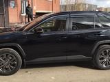 Toyota RAV4 2022 года за 18 499 999 тг. в Актобе – фото 3