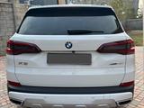 BMW X5 2020 года за 38 000 000 тг. в Алматы – фото 4