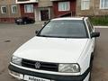 Volkswagen Vento 1994 годаfor950 000 тг. в Караганда – фото 2