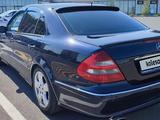 Mercedes-Benz E 320 2003 года за 5 500 000 тг. в Шымкент – фото 4