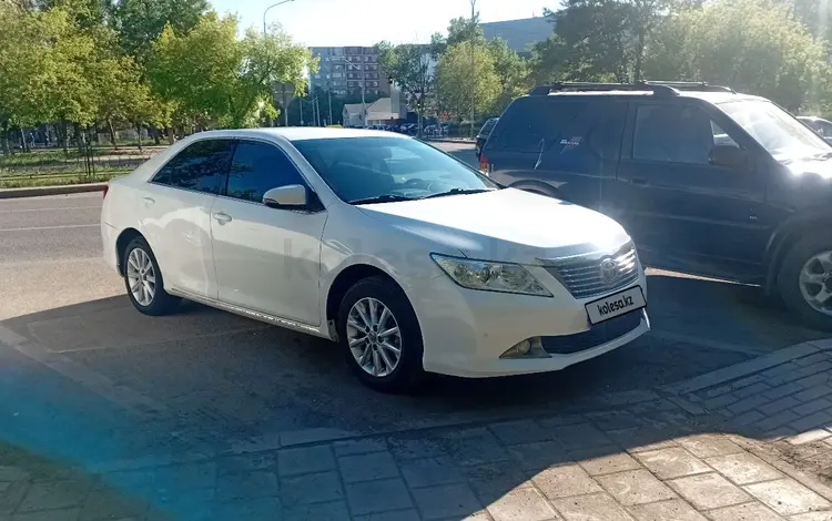 Toyota Camry 2014 года за 8 200 000 тг. в Караганда