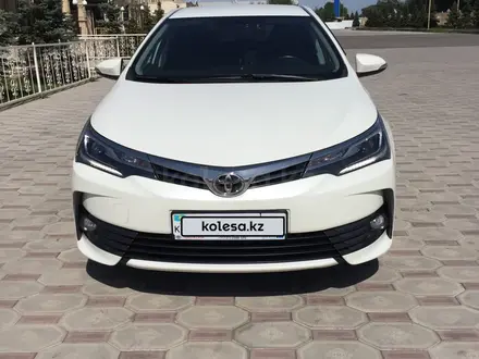 Toyota Corolla 2018 года за 8 800 000 тг. в Алматы