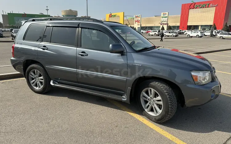 Toyota Highlander 2006 года за 6 300 000 тг. в Алматы