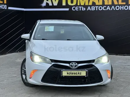 Toyota Camry 2015 года за 8 300 000 тг. в Атырау – фото 3