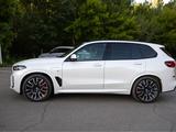 BMW X5 2023 года за 51 000 000 тг. в Усть-Каменогорск