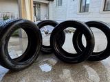 Зимние шины липучки Pirelli разно широкие за 750 000 тг. в Астана