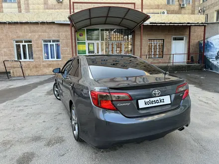 Toyota Camry 2014 года за 8 700 000 тг. в Алматы – фото 11