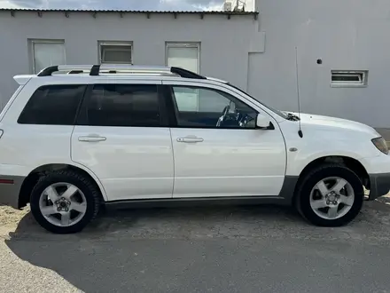 Mitsubishi Outlander 2003 года за 3 350 000 тг. в Атырау