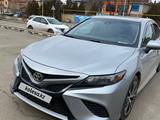 Toyota Camry 2018 года за 12 100 000 тг. в Алматы