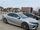 Toyota Camry 2018 года за 12 100 000 тг. в Алматы – фото 4