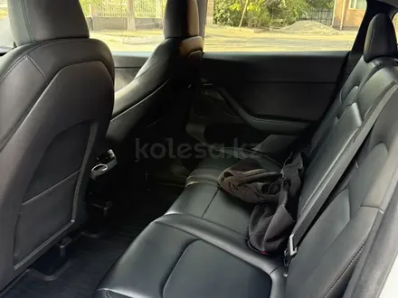 Tesla Model Y 2023 года за 16 490 000 тг. в Алматы – фото 8