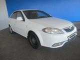 Daewoo Gentra 2014 года за 2 980 000 тг. в Шымкент – фото 5