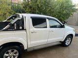 Toyota Hilux 2012 года за 10 000 000 тг. в Актау – фото 2