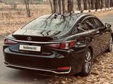 Lexus ES 250 2020 года за 20 000 000 тг. в Алматы – фото 4