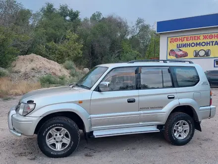 Toyota Land Cruiser Prado 1998 года за 3 950 000 тг. в Алматы – фото 2