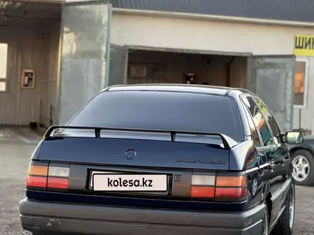 Volkswagen Passat 1992 года за 1 250 000 тг. в Байконыр – фото 3