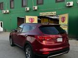 Hyundai Santa Fe 2016 года за 5 000 000 тг. в Атырау – фото 2