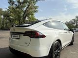 Tesla Model X 2016 года за 13 900 000 тг. в Алматы – фото 3
