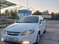 Daewoo Gentra 2014 года за 4 300 000 тг. в Атакент – фото 2