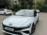 Hyundai Elantra 2023 годаүшін8 700 000 тг. в Алматы – фото 2