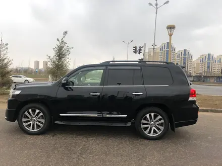 Toyota Land Cruiser 2017 годаүшін39 700 000 тг. в Астана – фото 7