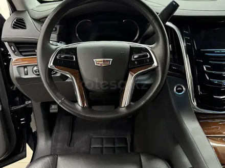 Cadillac Escalade 2019 года за 30 000 000 тг. в Астана – фото 15